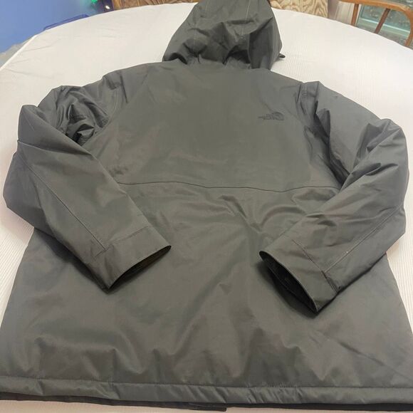 The North Face Men’s Grey Windbreaker Jacket Size Large - Picture 7 of 8